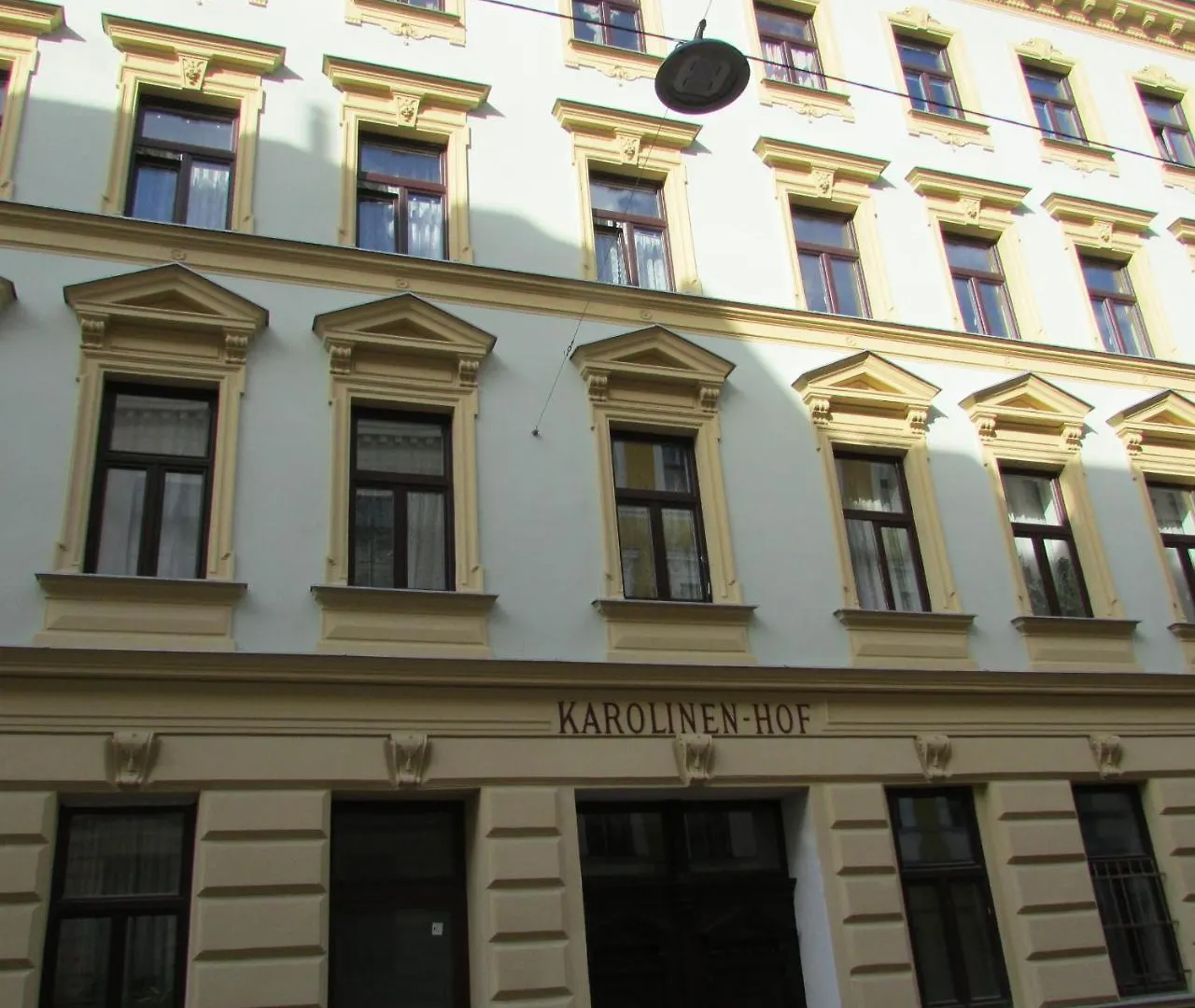 Art Nouveau Apartment Viena